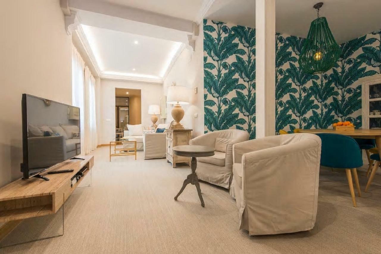 Luxe Carlos Canal Севилья Экстерьер фото